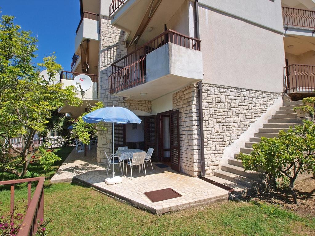 Jolanda 911 Apartment