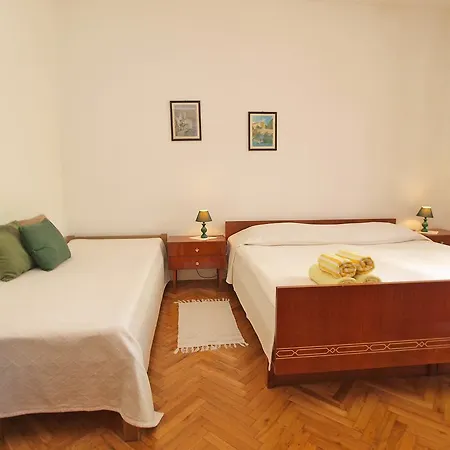 Apartments Jolanda 911 Rabac Exterior foto